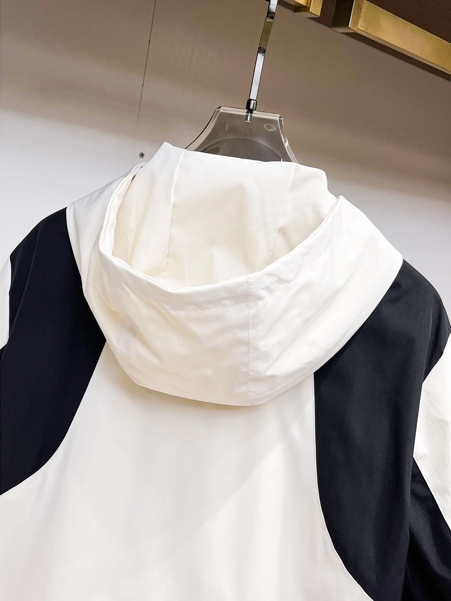 Same Style， ， 2026 New Arrival ，Original Premium Breathable ， ， ， Quality。 ， Sizes：M～3XL